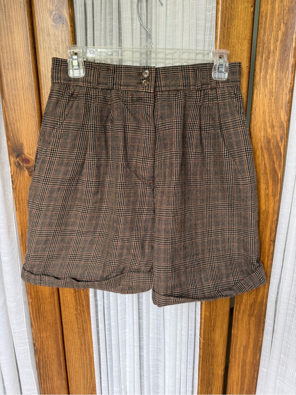 VTG 100% Wool Plaid, Pleated, High-Waist Women’s Shorts
